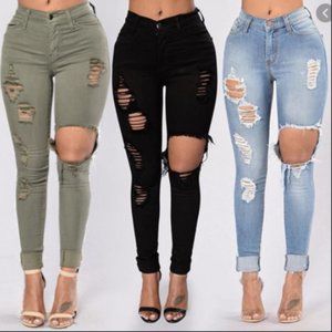 COPY - 3 pack of ripped jeans